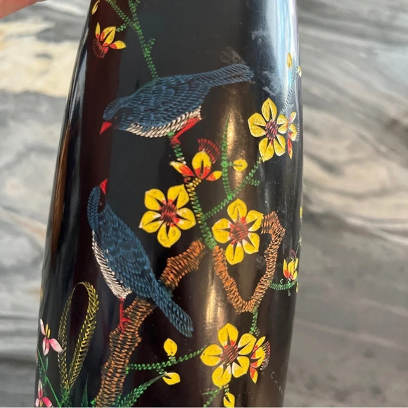 Vintage Lacquered Vase Black Wood Japan Birds Flowers Butterfly 14” - Picture 10 of 10